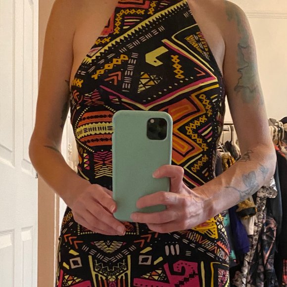 High-Neck, Sleaveless Maxi Dress Size 2 - Picture 3 of 5